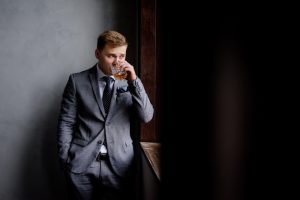 Цена эмоционального выгорания: как скрытые зависимости управленцев разрушают российский бизнес