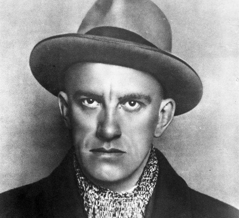 Владимир владимирович маяковский: биография, личная жизнь, творчество, память